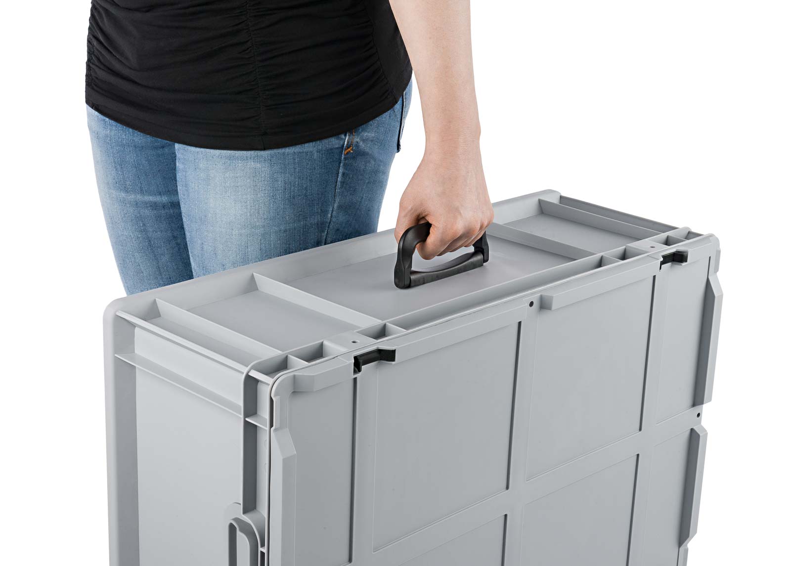 Frau trägt Eurokoffer Portable in Hellgrau in einer Hand